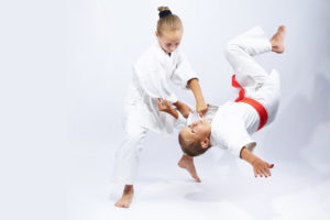 12 exercices à faire pour un bon échauffement de Judo